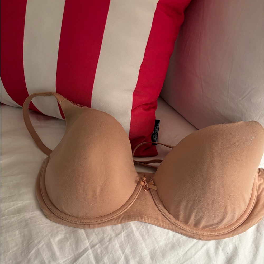 Victoria’s Secret, “ Body by Victoria” size 38D lined, Demi bra